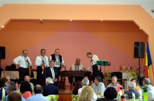 Alaturi de orchestra condusa de Petrica Moise